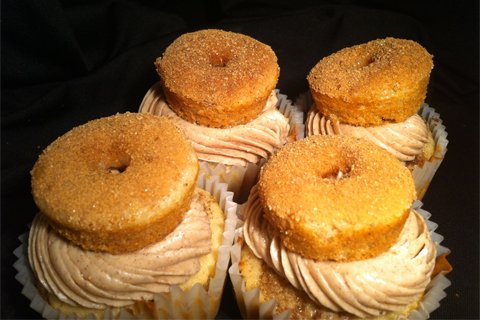 Cinnamon Donut Cupcake