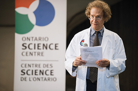 Photo of David Sugarman giving a talk at the Ontario Science Centre